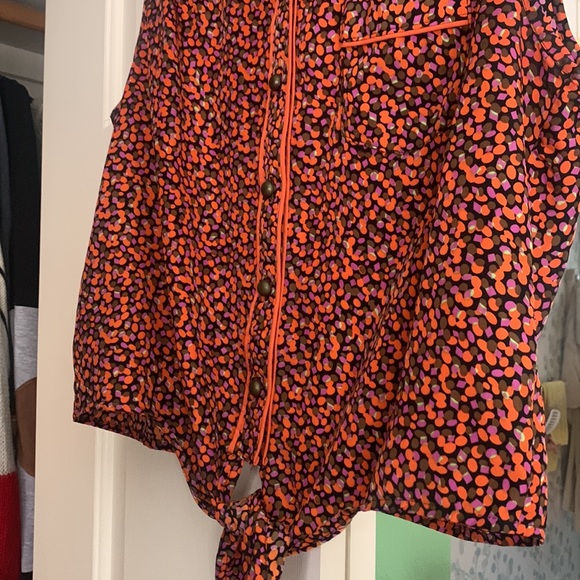 Edge Top - Picture 2 of 7